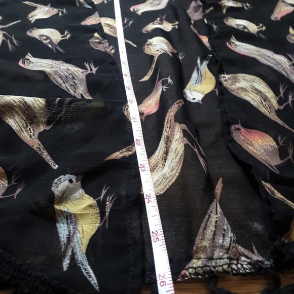 Sheer bird print tassel kimono/shrug - Picture 5 of 5